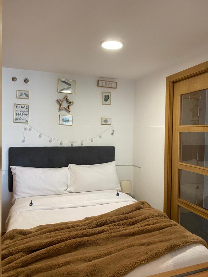 Apartamento Con Piscina Lejlighed Vigo Eksteriør billede